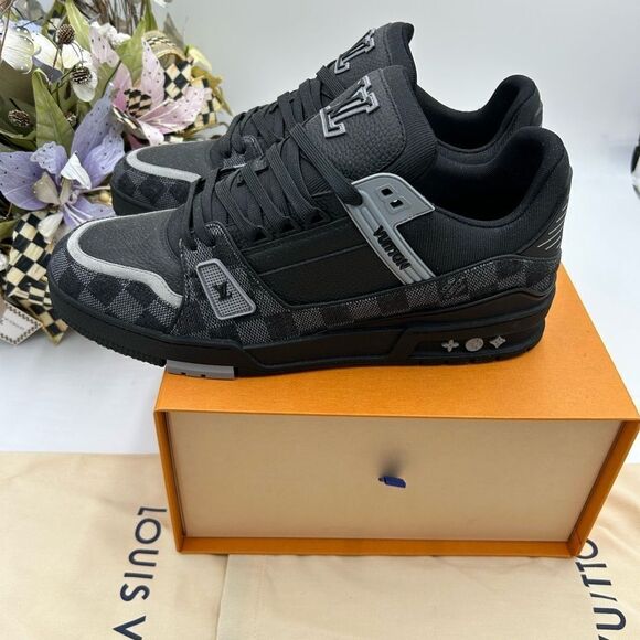 Men’s Louis Vuitton Damier 2024 trainer sneakers size 11 fits 13 US made Italy - Picture 7 of 12